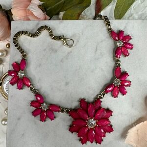 Chunky Gold Tone Flower Statement Necklace Fuchsia Rhinestone Gem Accents